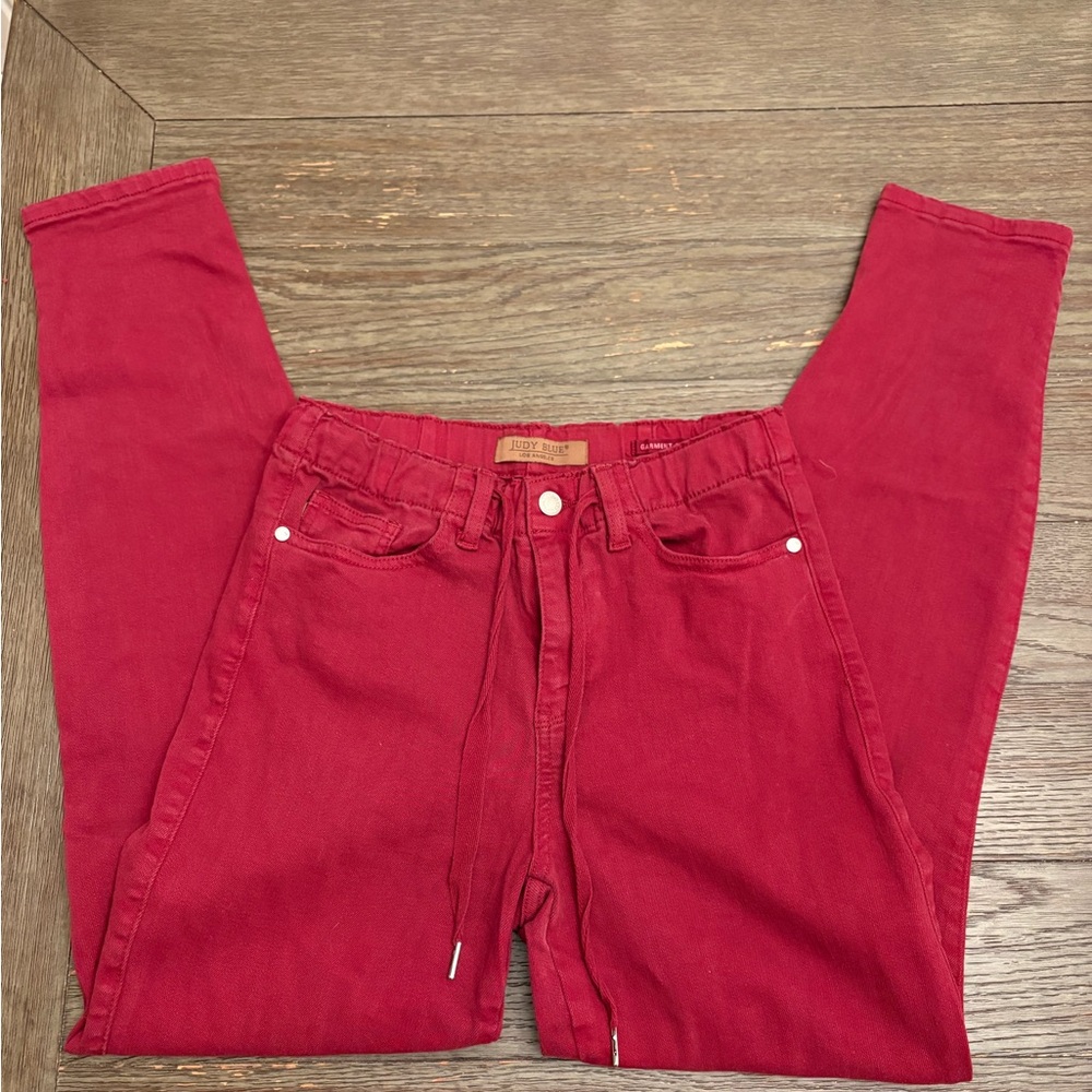 Judy Blue Deep red size 3 straight leg pants